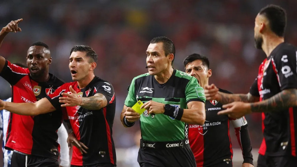 MEXSPORT Atlas fue acusado por la afición de ayuda arbitral