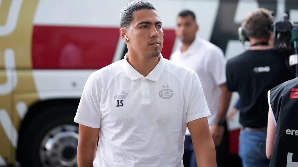 Erick Gutiérrez se quedó en la banca en derrota del PSV