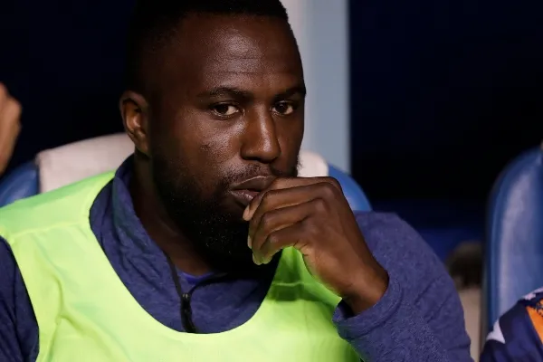 Jozy Altidore, atacante poblano en la banca