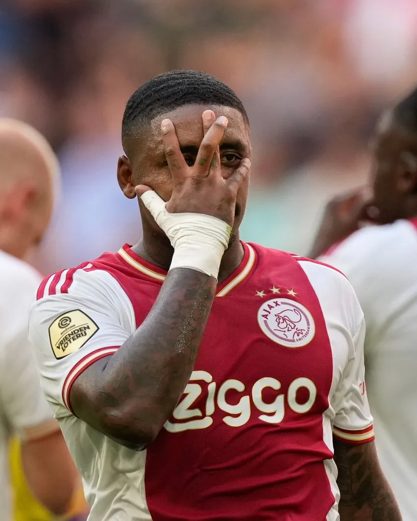 Steven Bergwijn tras su doblete