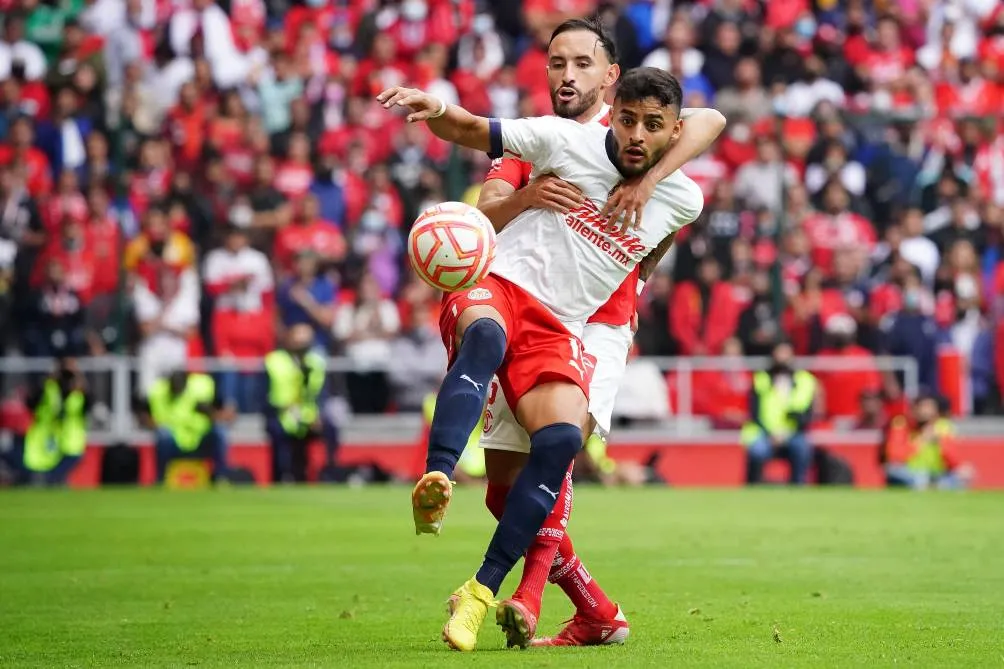 IMAGO7 Chivas fue mejor que Toluca en el trámite del partido