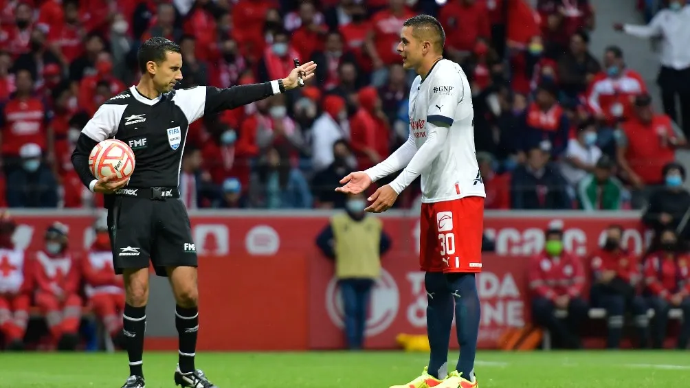 Chivas fue afectado por el arbitraje de César Ramos Palazuelos