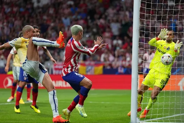 Otro ángulo del agónico gol del francés