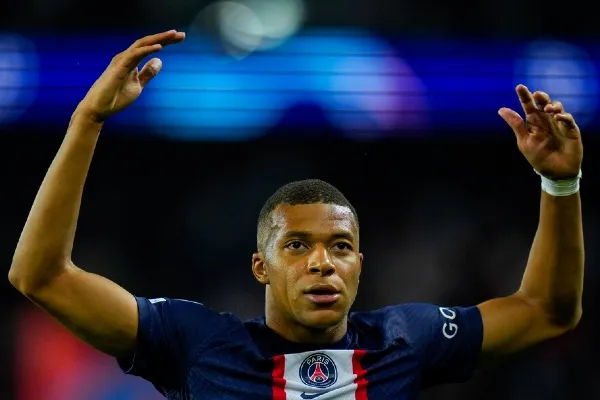 Mbappé también fue distinguido