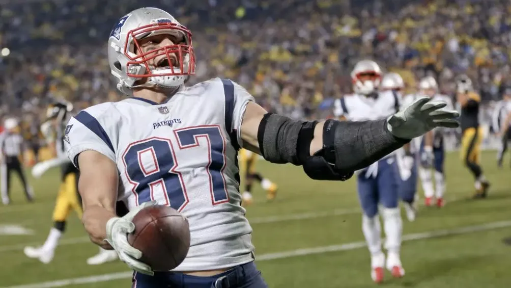 AP Gronk con los pats