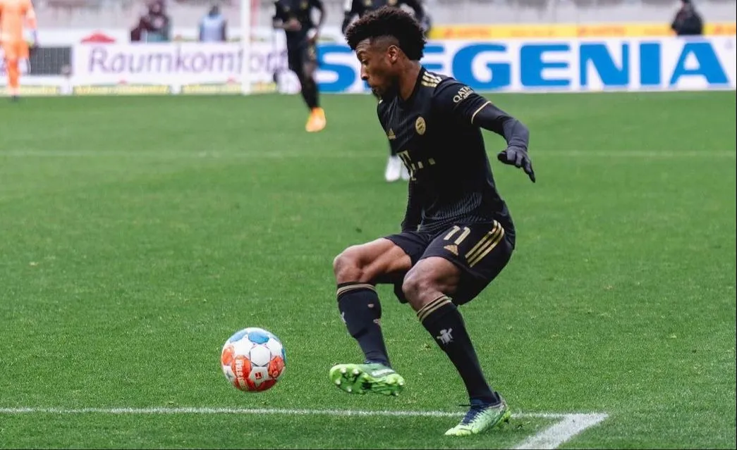 @KING_COMAN Kingsley Coman regateando