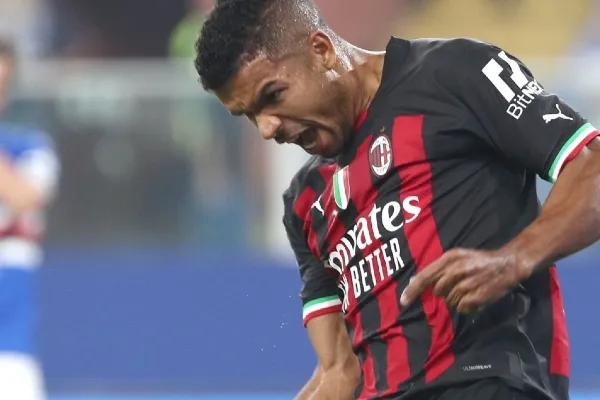 Messias durante el festejo de su gol