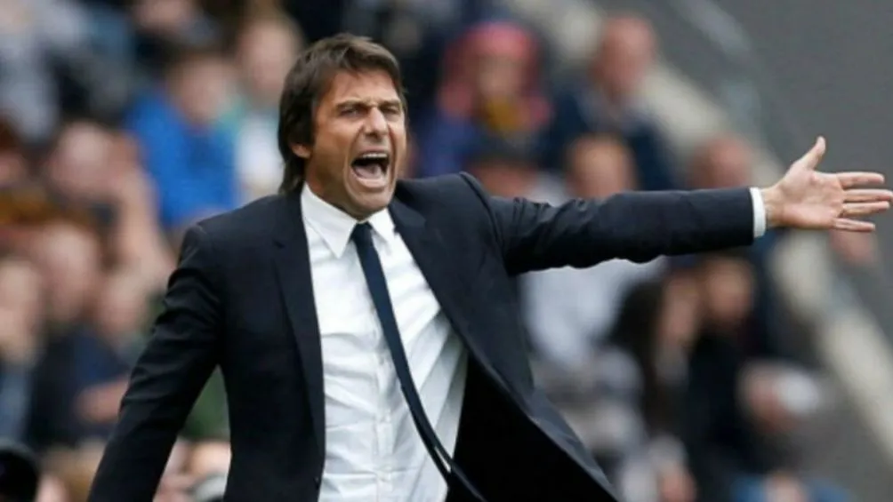 AP Conte en su etapa en Italia