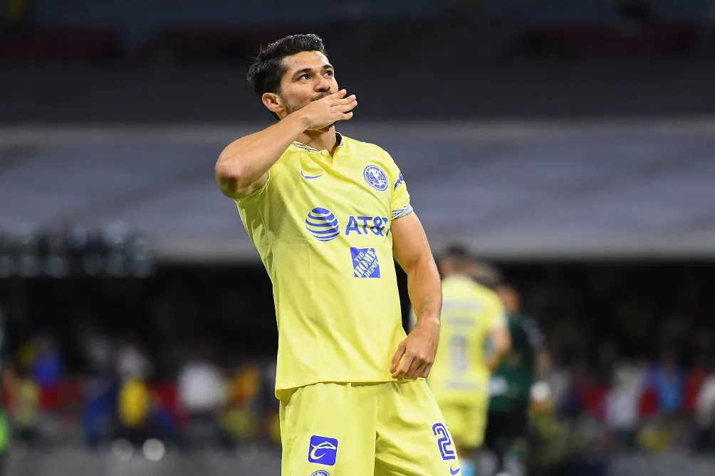 MEXSPORT Henry Martín buscará ampliar su racha goleadora ante Chivas