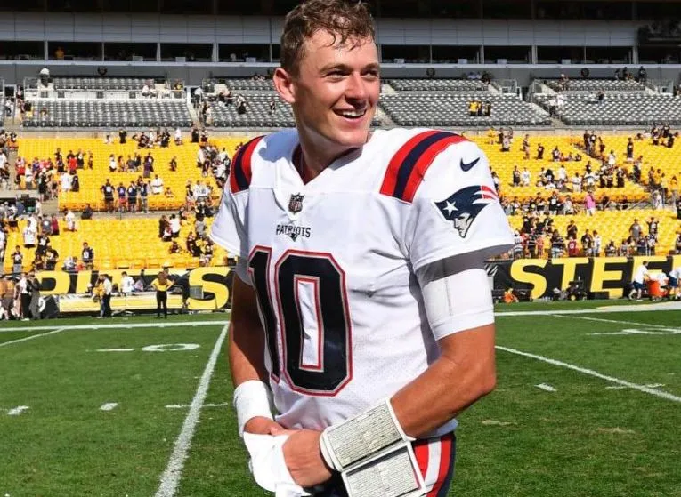 Mac Jones tras la victoria de los Patriotas