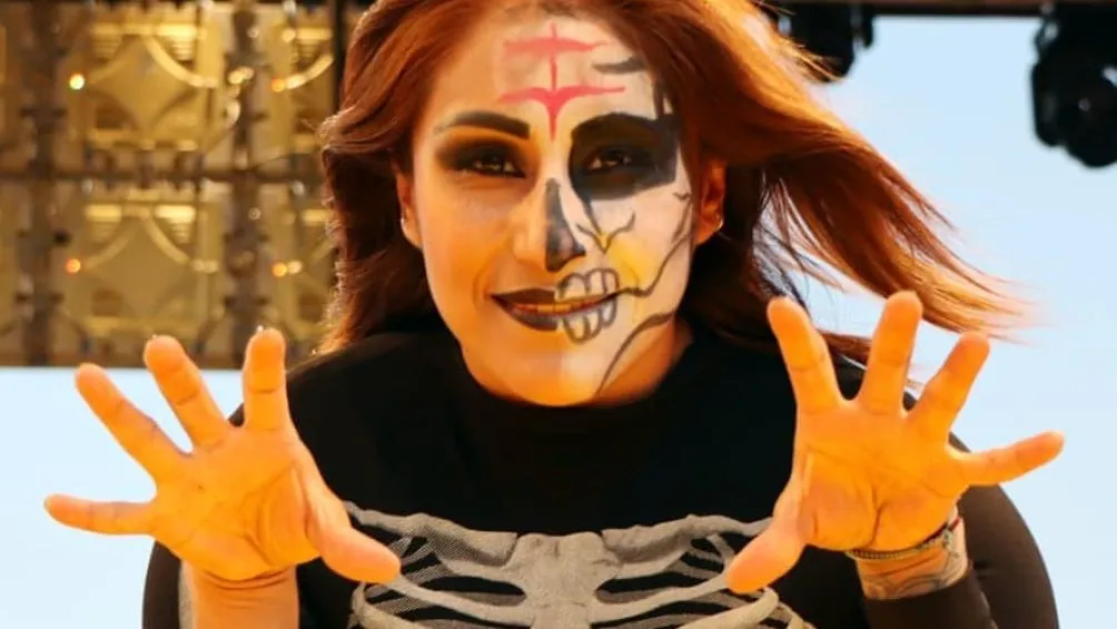 Faby Apache tiene 41 años de edad y 20 como profesional