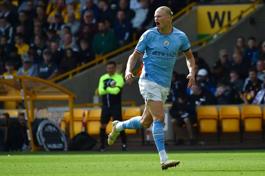 AP Haaland llega como líder de goleo