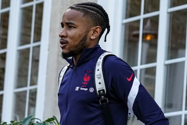 TWITTER @equipedefrance Christopher Nkunku con Francia