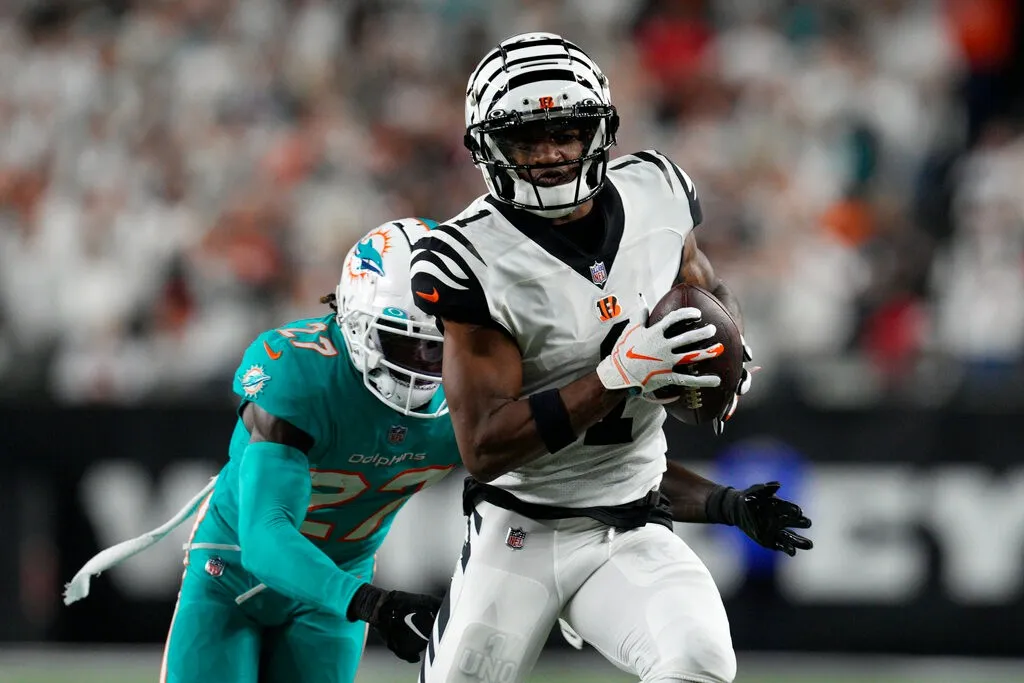 AP Bengals le quitó el invicto a Miami