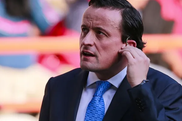 Mikel Arriola sugirió la traducción idónea