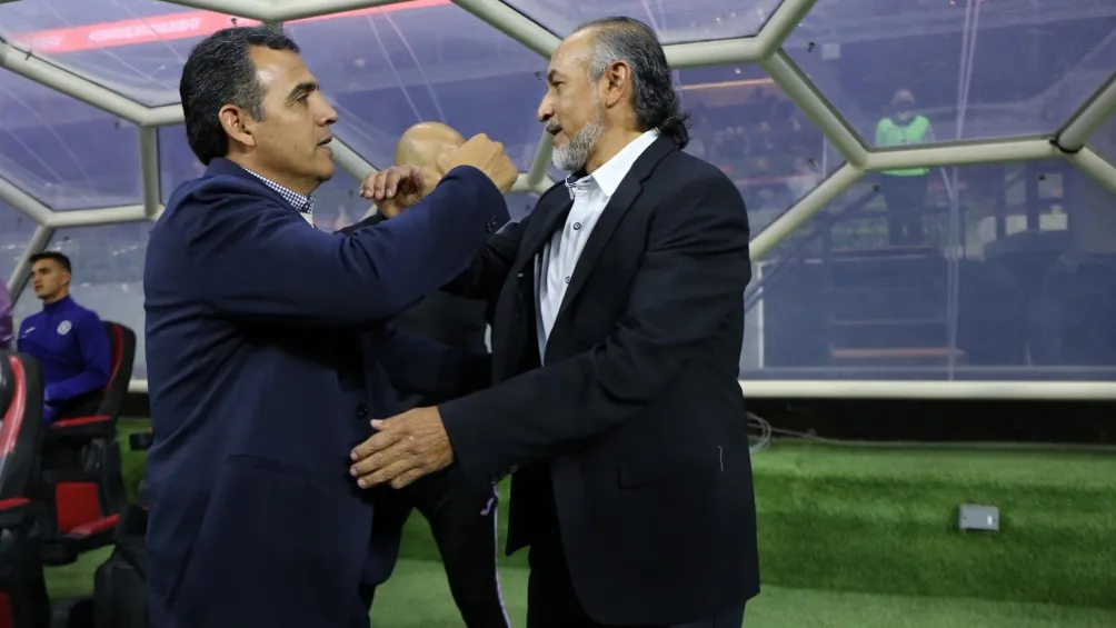 Potro Gutiérrez saluda a Ricardo Cadena