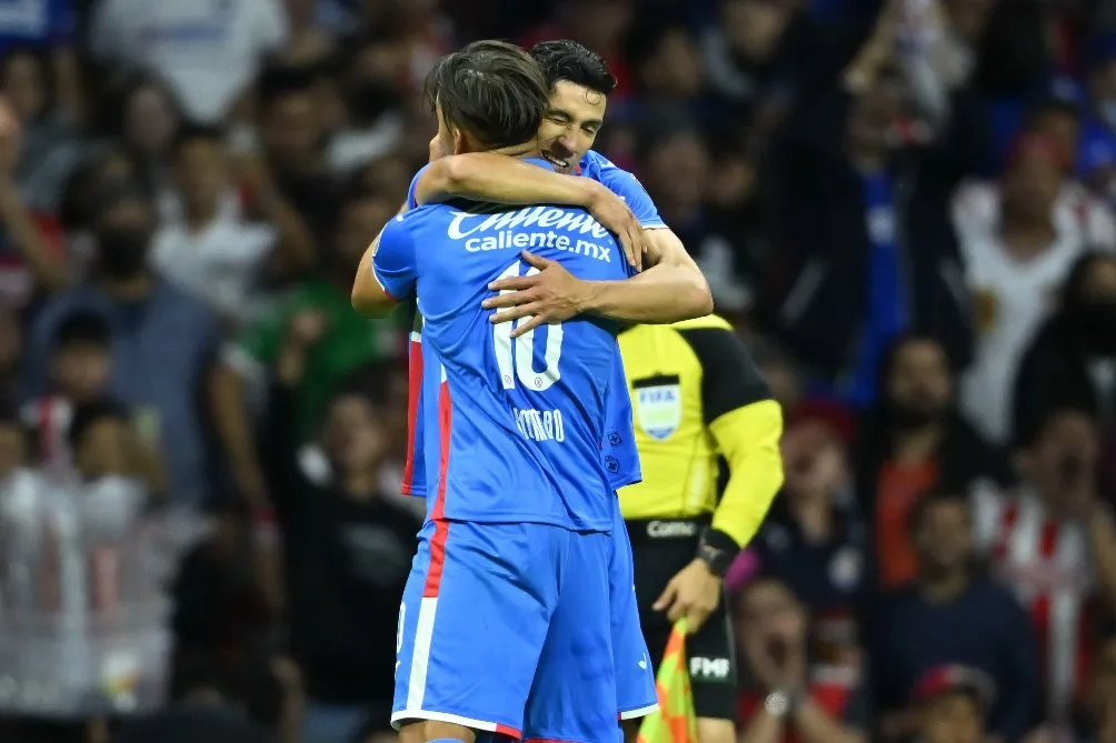 Cruz Azul festejó triunfo ante Chivas