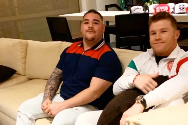 El Destroyer junto al Canelo Álvarez