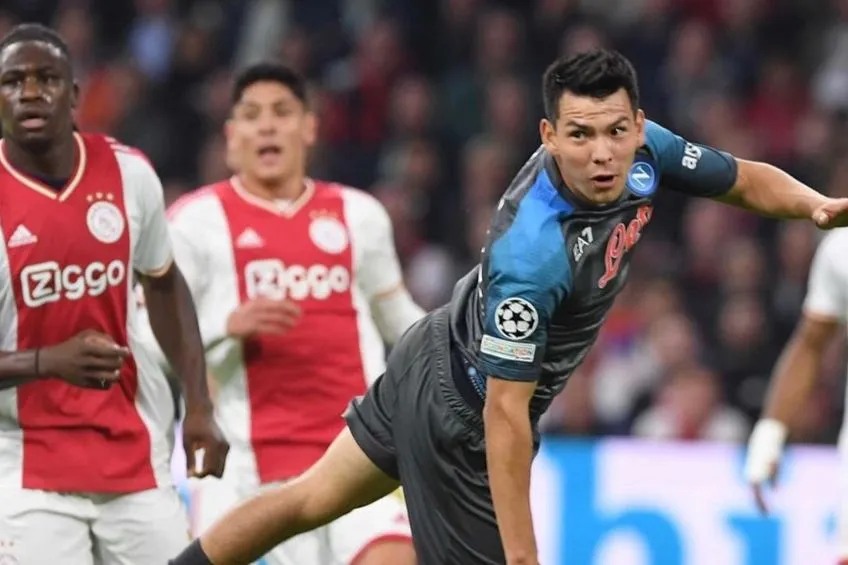 INSTAGRAM: @OfficialSSCNapoli Chucky Lozano durante un partido del Napoli
