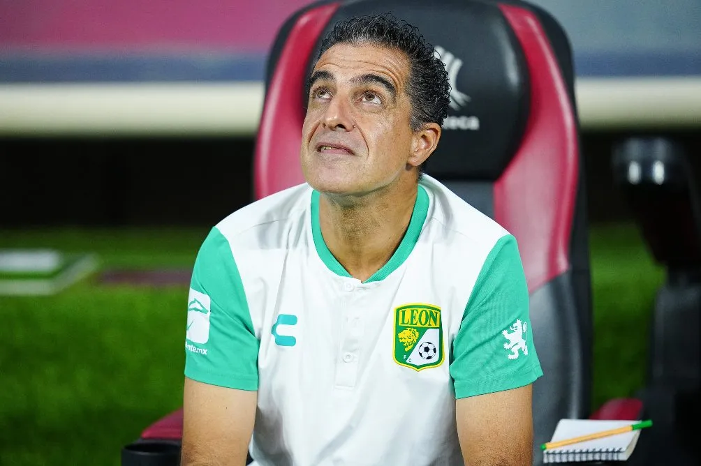 Renato Paiva se fue satisfecho del Estadio Azteca