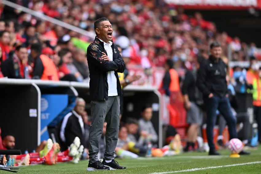 Nacho Ambriz en el partido de Repechaje de Toluca