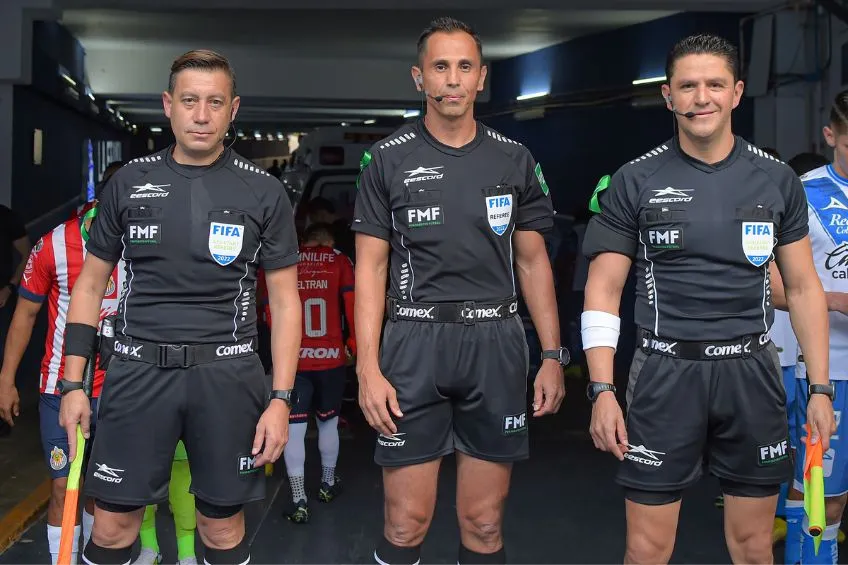 IMAGO7 Luis Enrique Santander previo a un partido