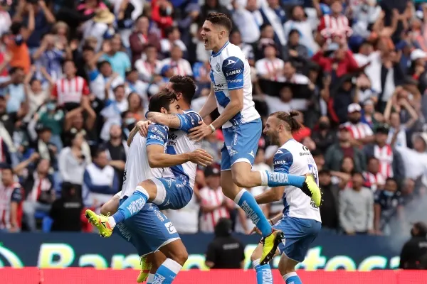 La Franja tras vencer a Chivas en tanda de penaltis