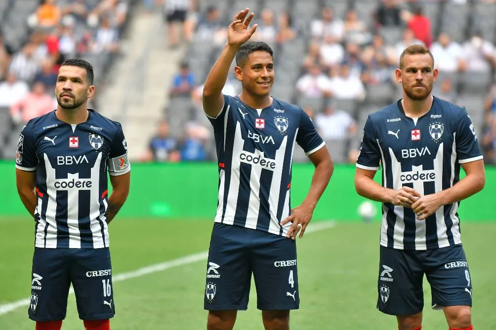 Rayados quiere ganar en el Azteca
