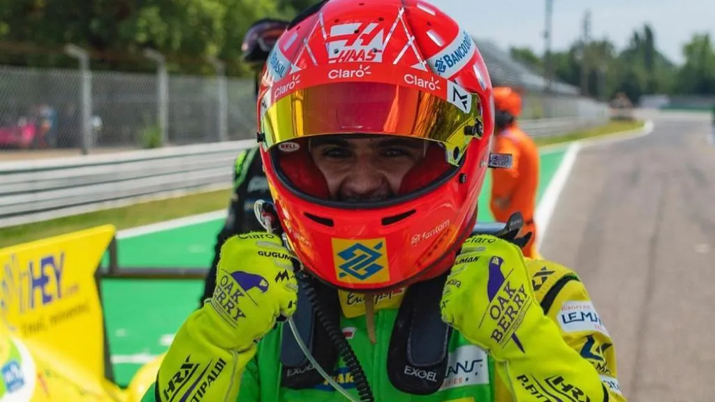 Pietro durante la Carrera en divisiones menores