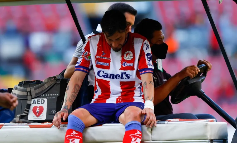 Sambueza sale lesionado