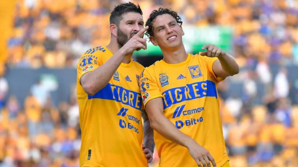 IMAGO7 Lichnovsky con Gignac