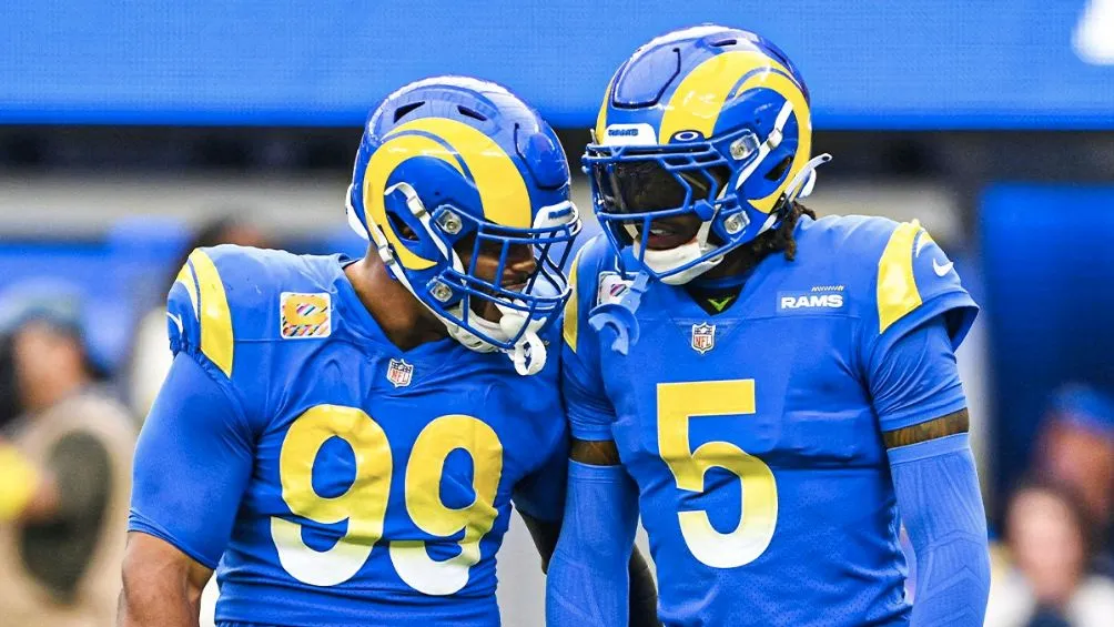 TWITTER: @RamsNFL Rams consiguen un TD