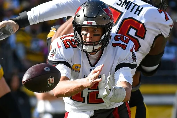 Tom Brady estuvo muy limitado