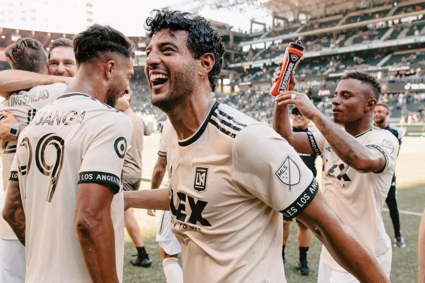 INSTAGRAM: @LAFC Carlos Vela tras un partido del LAFC
