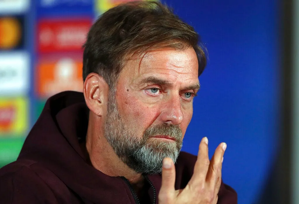 AP Jürgen Klopp se disculpó por los hechos