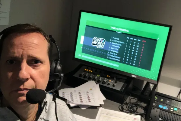 Paco Villa en narración