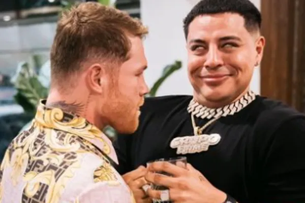 Se tomaron fotos juntos durante el evento