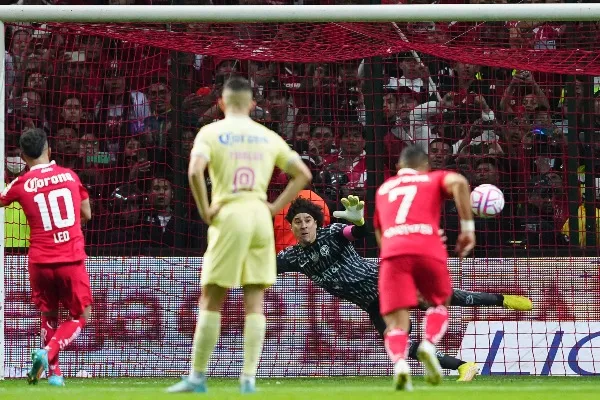 La postal del último penalti