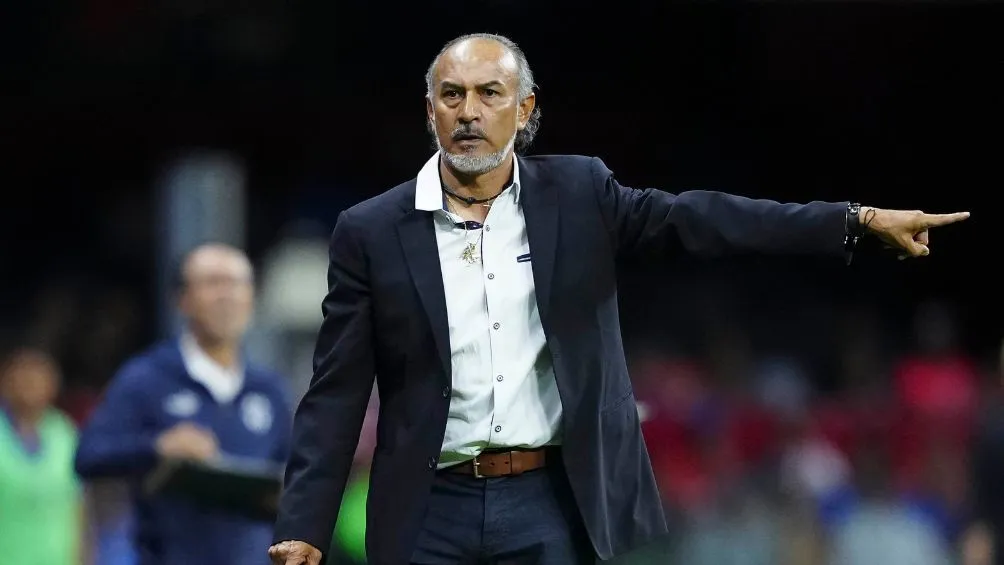 Raúl Gutiérrez se queda en Cruz Azul