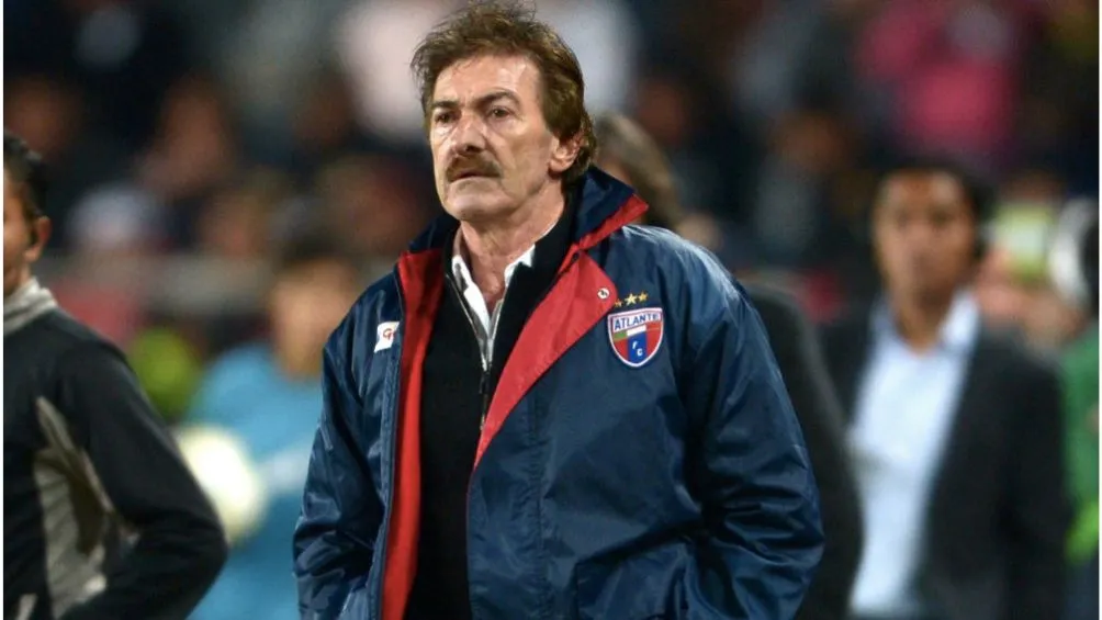 Ricardo Antonio con Atlante