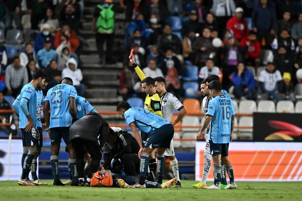 Erick Aguirre se fue expulsado