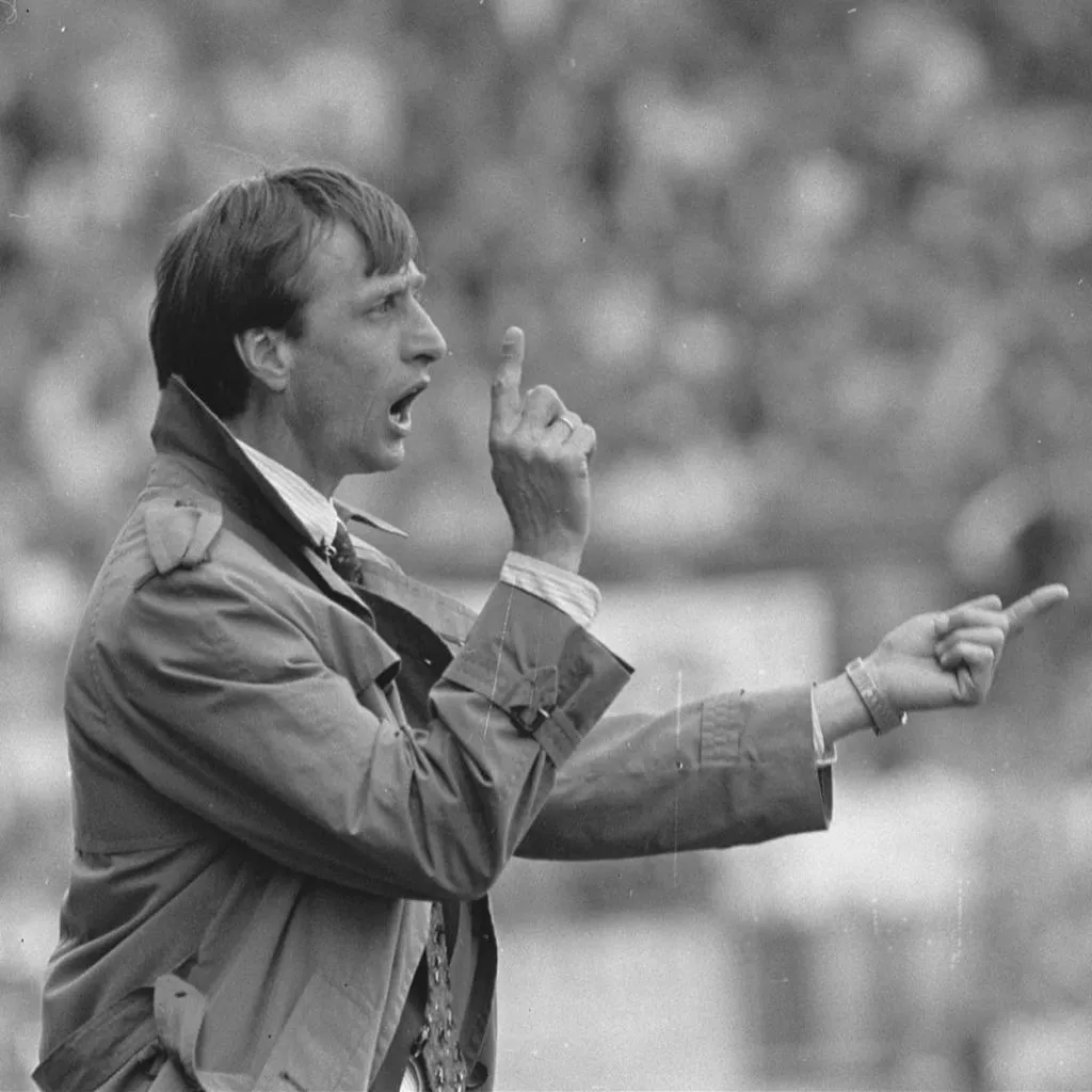 @JOHANCGRUYFF Cruyff en 1985, cuando entrenaba al Ajax