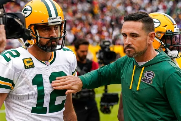 AP Aaron Rodgers tras la derrota