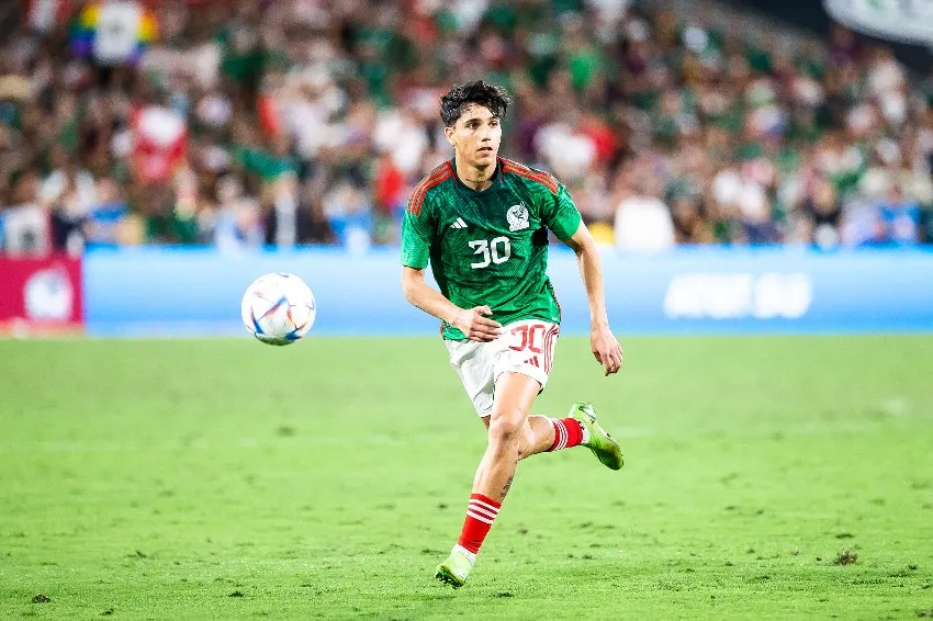 IMAGO7 Kevin Álvarez en un partido del Tricolor