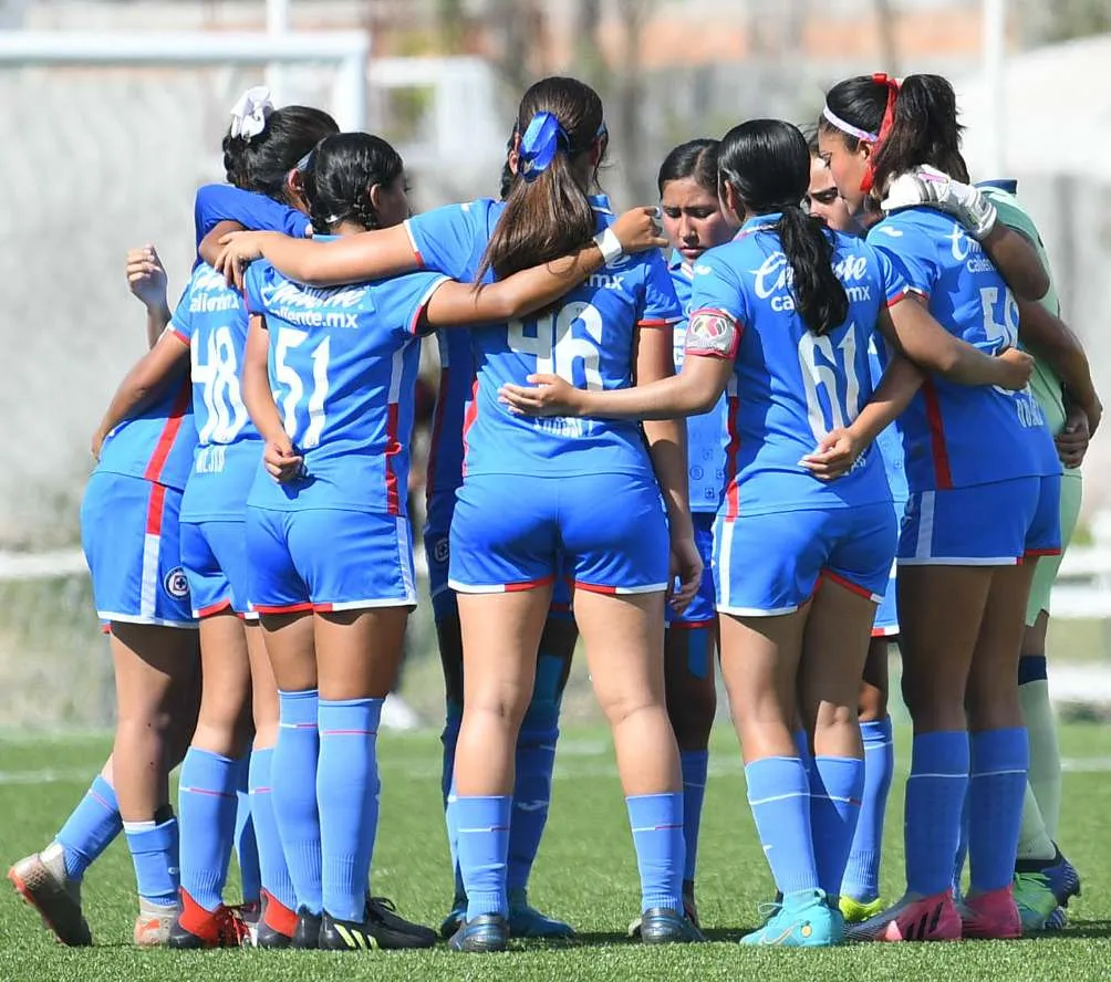 IMAGO7 Cruz Azul Femenil jugará por primera vez en el Estadio Azteca
