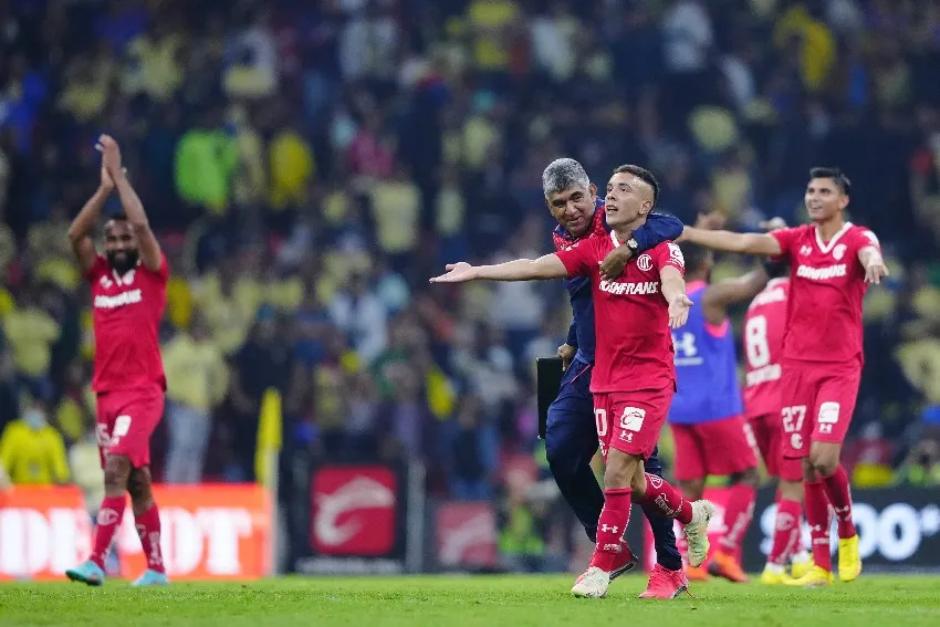 Leo Fernández celebrando su pase a la Final