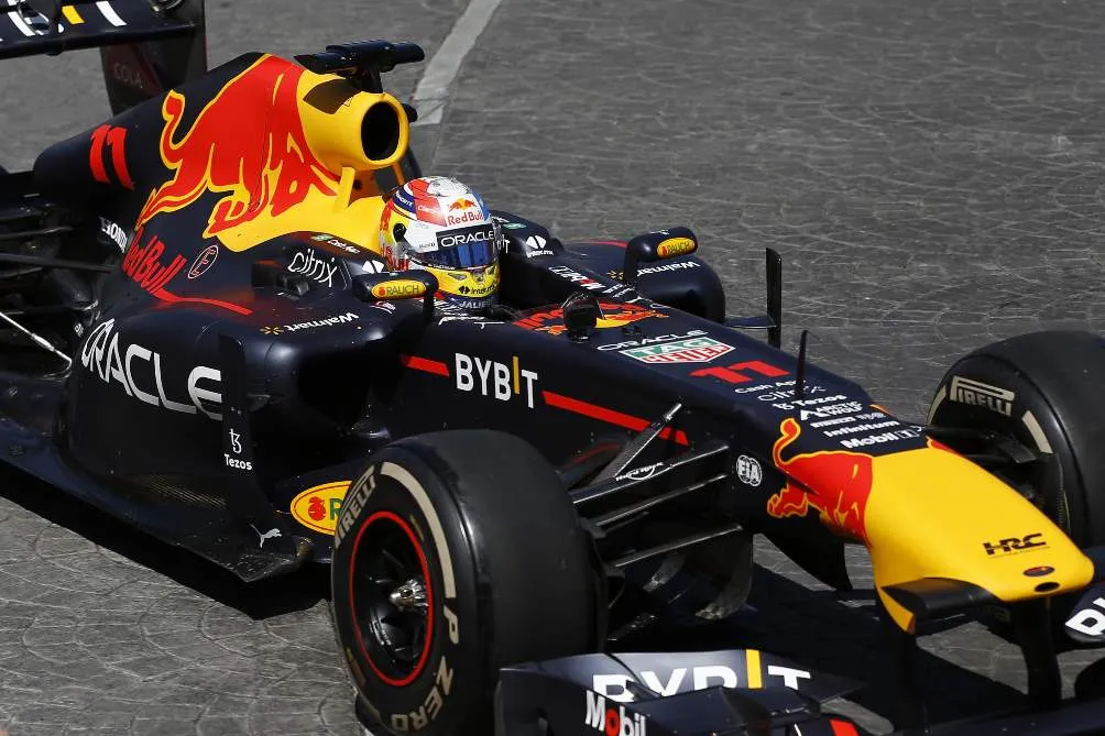 MEXSPORT México quiere ver triunfar a Checo