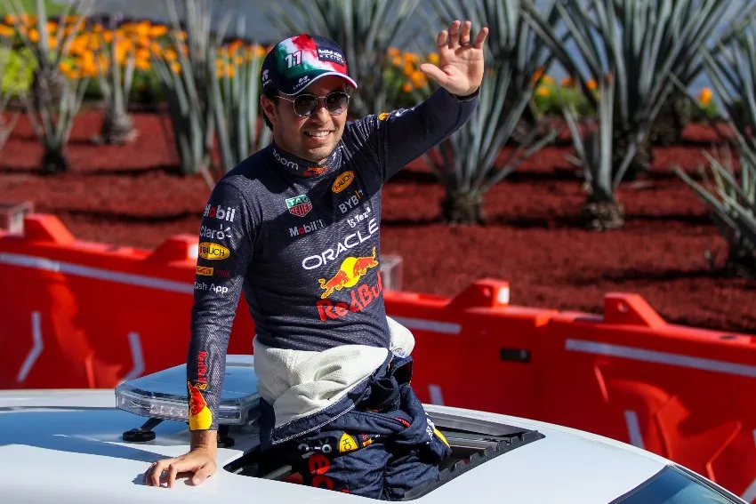 Checo Pérez en el Show Run de Red Bull