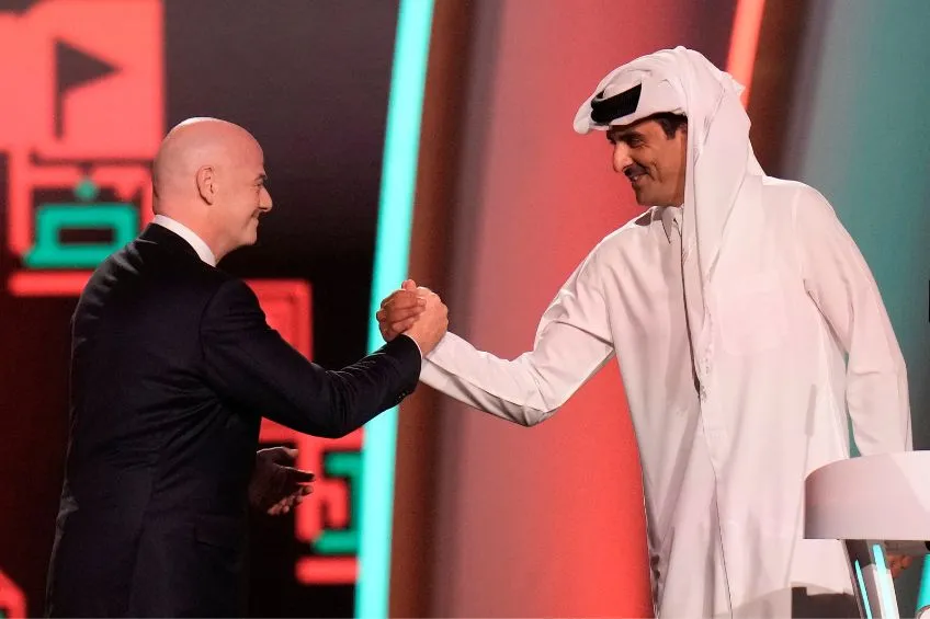AP Gianni Infantino en el sorteo de Qatar 2022