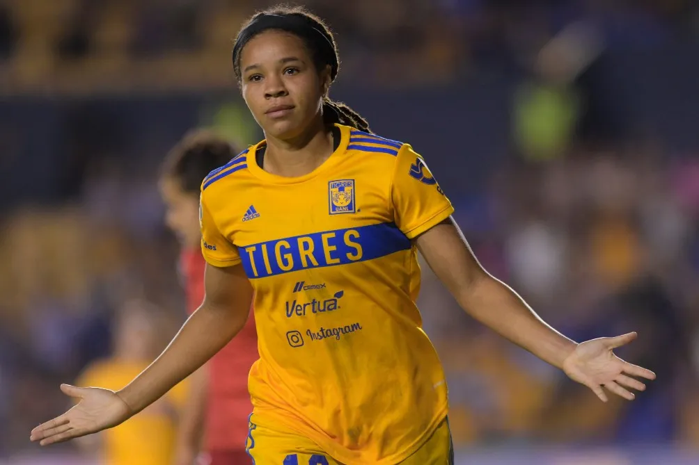 IMAGO7 Mía Fishel es la figura de Tigres Femenil